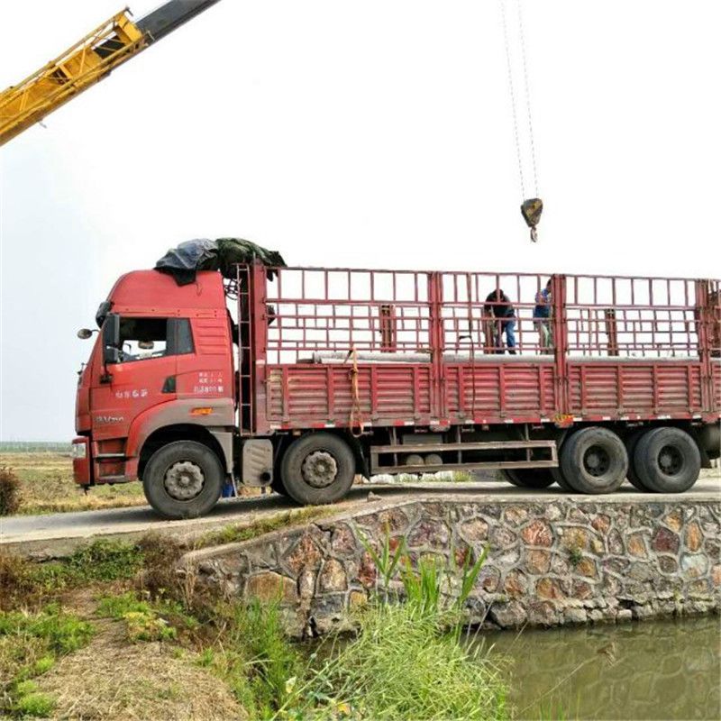 水泥電線(xiàn)桿安裝變壓器的方法